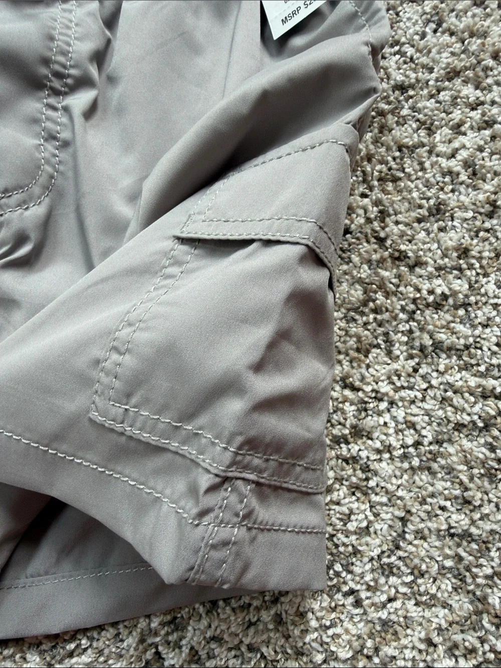 NWT Oshkosh boy's Gray Cargo dri-fit feel Shorts size 7 above the knee